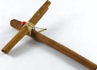 cruz de canela